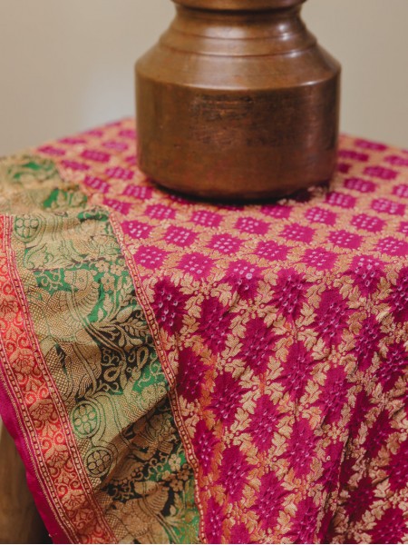 Baluchari Alfi Jaal Bandhani - Rani Tomato